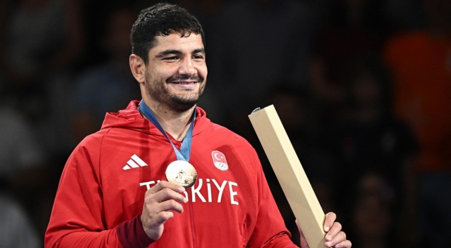 Taha Akgül, başkanlığa aday oldu