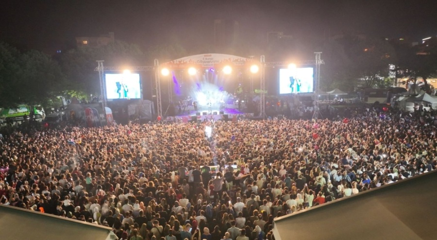 Bursa Gastronomi Festivali'ne ziyaretçi akını! 3 günde 500 bin kişi