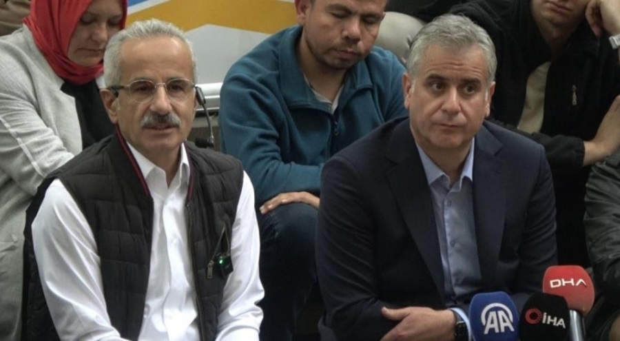 Bakan Uraloğlu'ndan Instagram yasağına ilişkin yeni açıklama