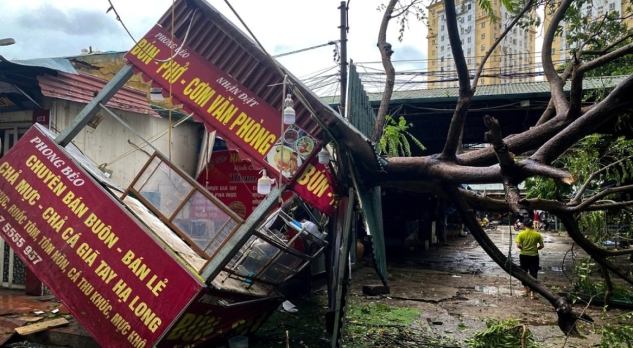 Vietnam'ı vuran Yagi Tayfunu'nda ölenlerin sayısı 292 oldu
