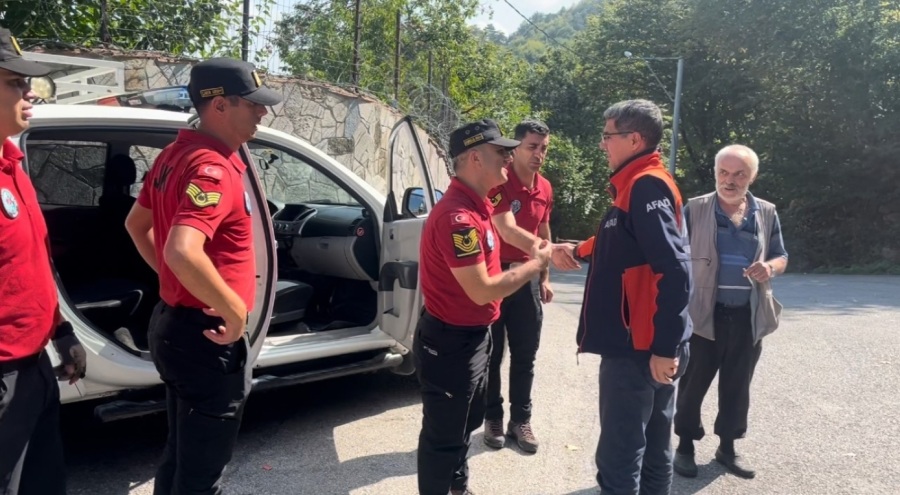Bursa'da balığa gidip mahsur kalan 3 arkadaş 20 saat sonra kurtarıldı