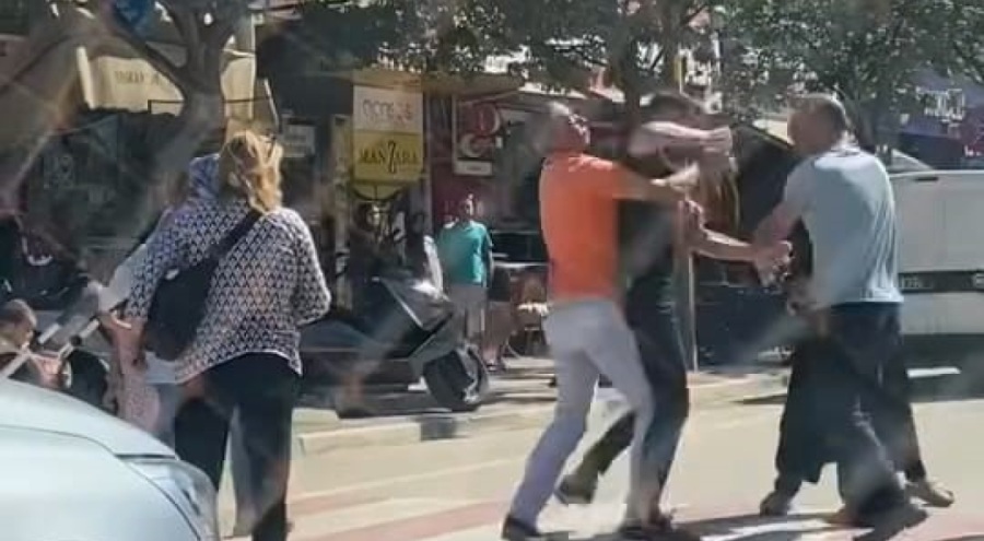 Bursa'da yol verme kavgası!