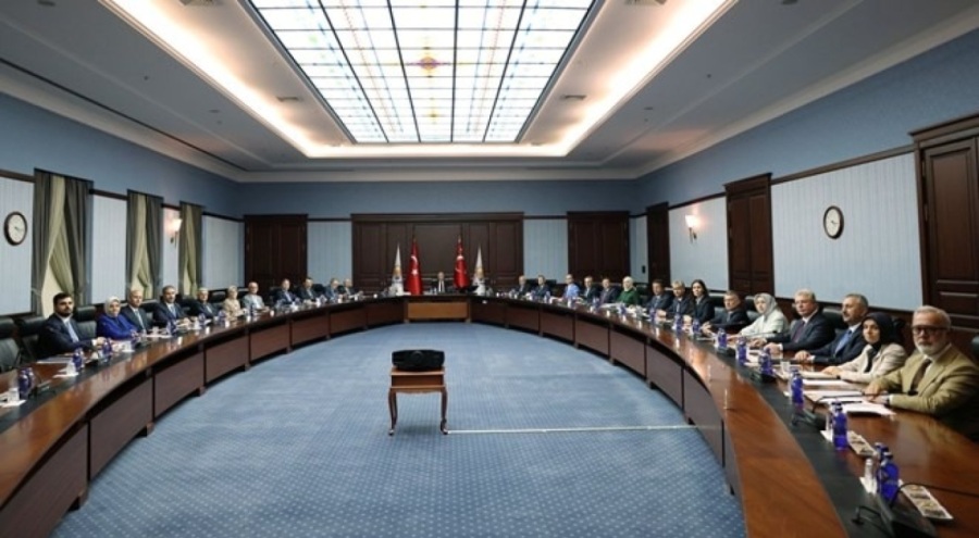 AK Parti Sözcüsü Çelik: Sivil anayasaya ihtiyacı var