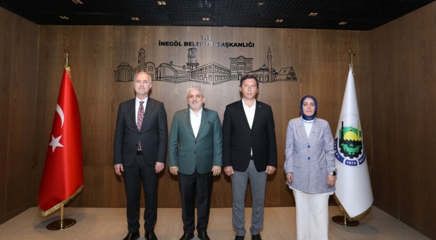 İnegöl Belediyesi'nden üniversite öğrencilerine destek