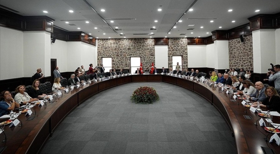 İzmir Körfez Bilim Kurulu yaklaşan tehdit için toplandı