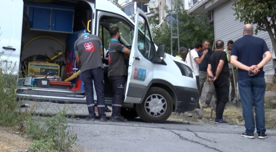 İşçiler doğalgaz borusunu patlattı: Yaralılar var!