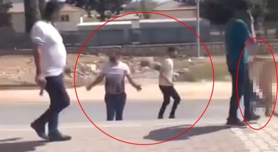 Sokakta çıplak dolaşan şahsa dayak!