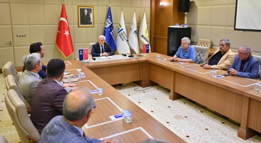 Başkan Bozbey, hemşeri dernekleriyle bir araya geldi