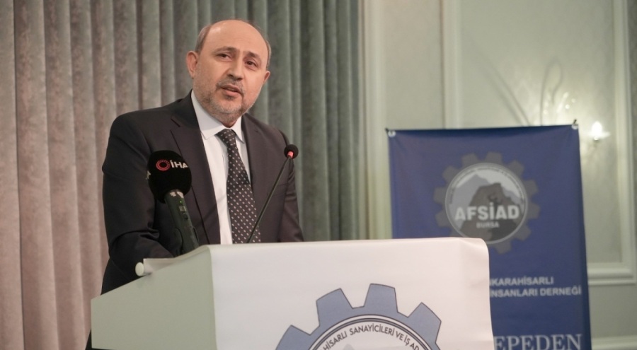 Duran: "İhracat için KOBİ'lerin önü açılmalı"