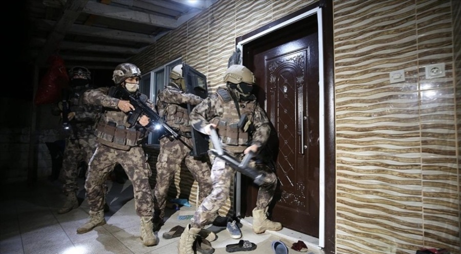"Kuyu-24" operasyonunda yakalanan suç örgütü üyesi 5 kişi tutuklandı