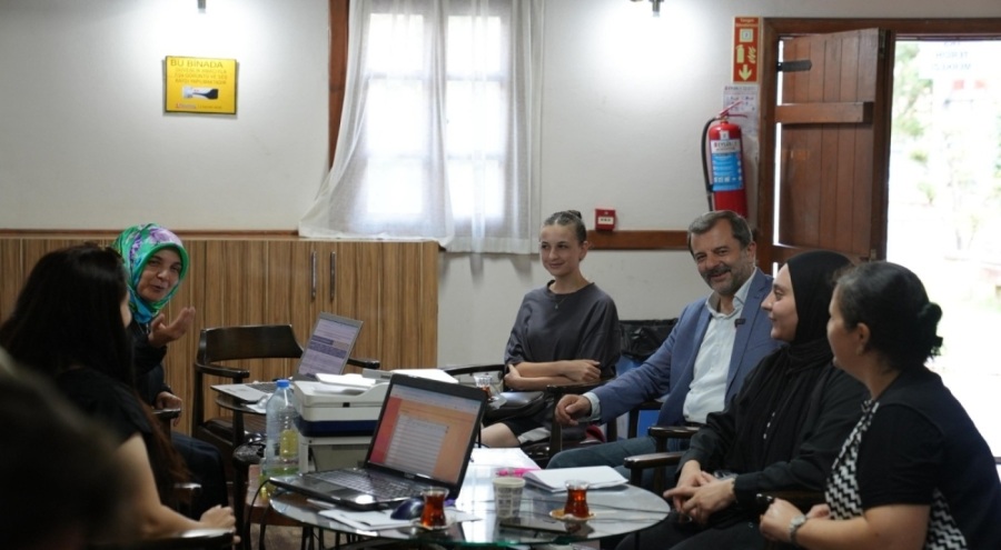 Gürsu Belediyesi'nden eğitim alanında gençlere destek