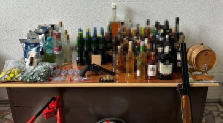 Kaçak içki operasyonu! Her yer didik didik arandı