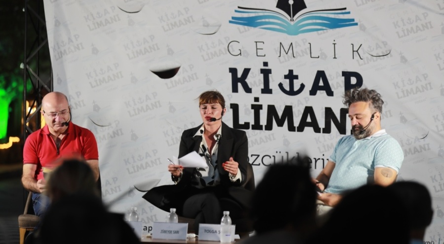 Gemlik Kitap Limanı'nda söyleyişi etkinliği düzenleniyor