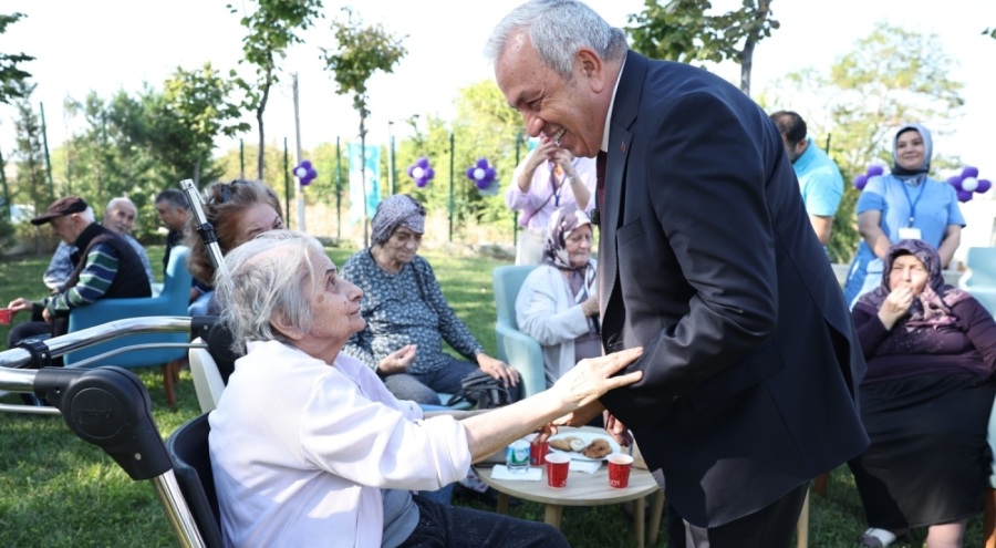 Bursa Nilüfer Belediyesi, Dünya Alzheimer Günü'nde etkinlik düzenledi
