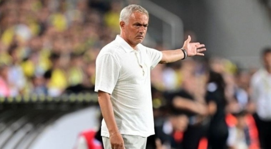 Jose Mourinho'dan derbi öncesi açıklama!