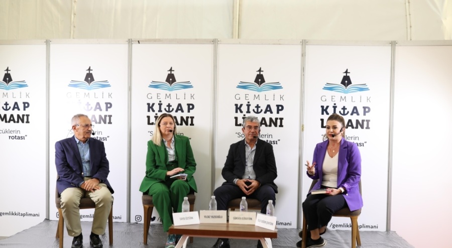 Bursa'da Kitap Limanı on binlerce ziyaretçi ağırladı