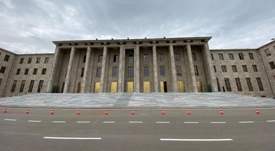 Meclis'te Genel Kurul'a panik düğmesi yerleştirildi