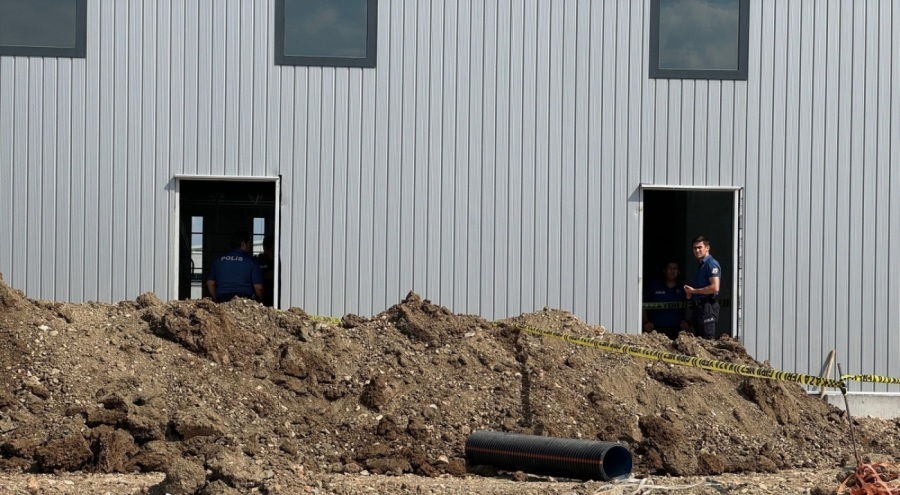 Kazı sırasında göçük altında kalan işçi öldü!