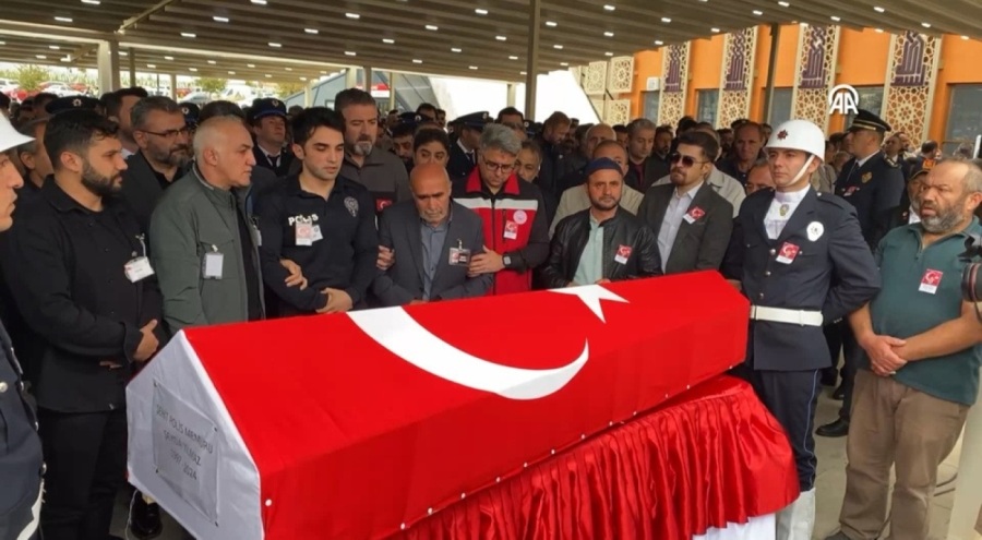Şehit polis Şeyda Yılmaz son yolculuğuna uğurlandı