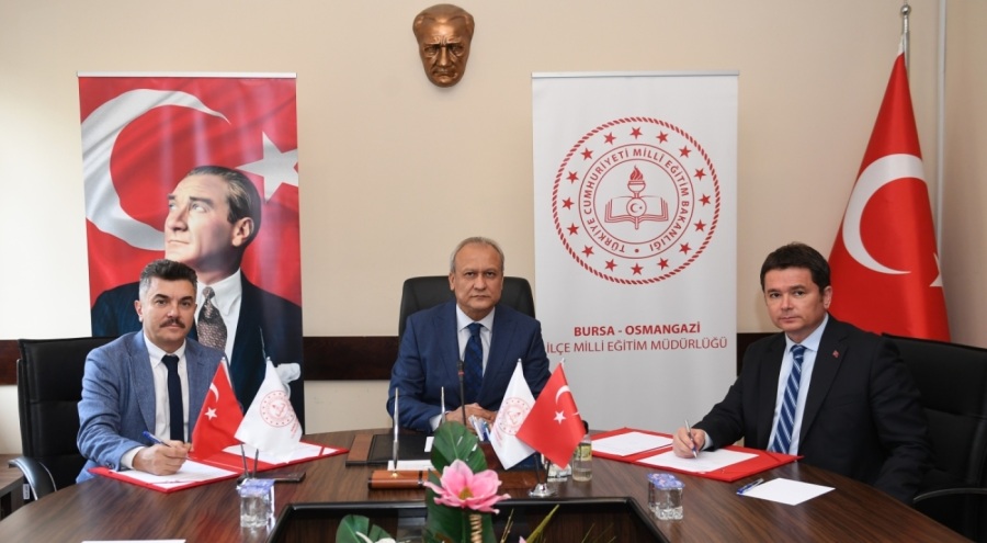 Osmangazi'den öğrencilere uzaktan eğitim desteği