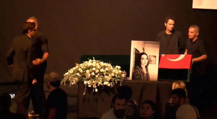 Tomris Giritlioğlu için tören düzenlendi