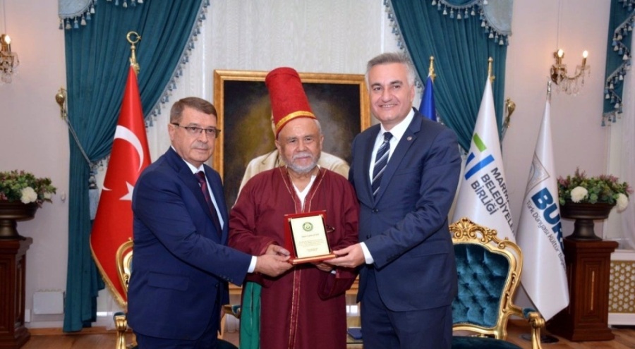 Bursa'nın ahisi köfteci Ceylan Çetin oldu