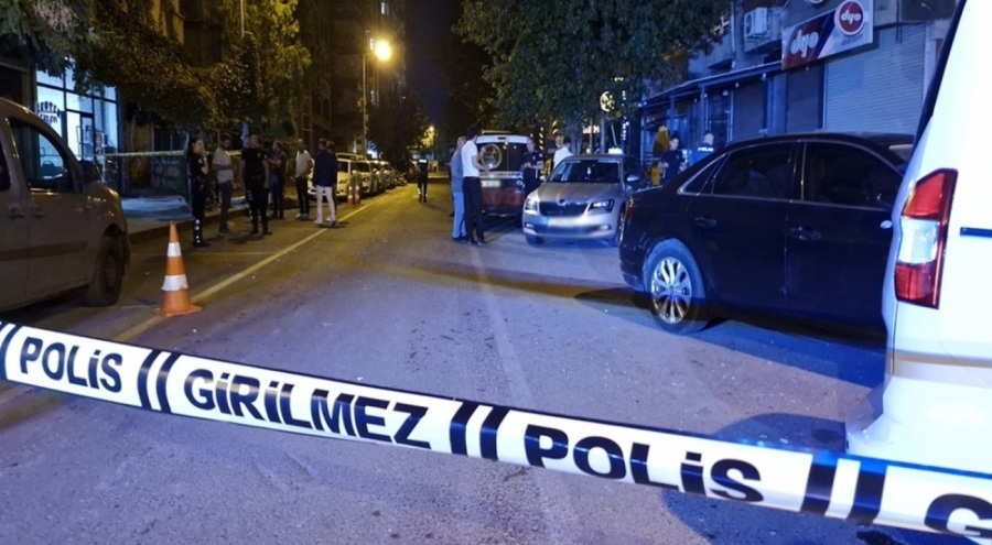 İki grup arasında silahlı kavga!