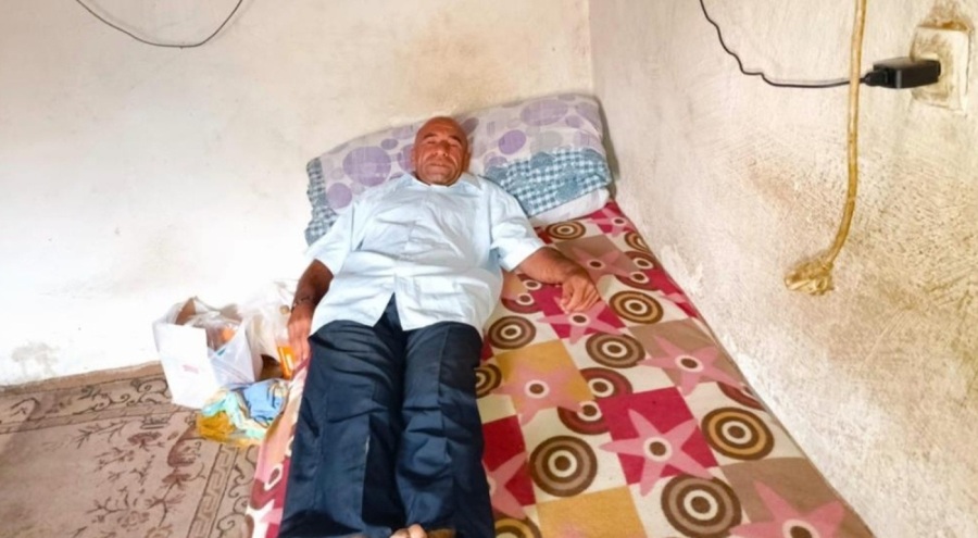 Sopayla dövülerek darp edilen çobanın hayatı yürek burktu