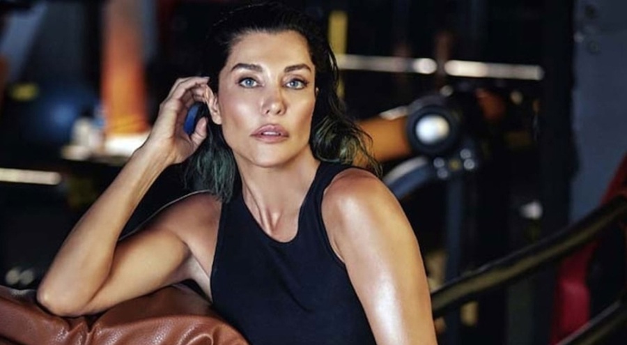 Eski manken Deniz Akkaya'nın babası vefat etti