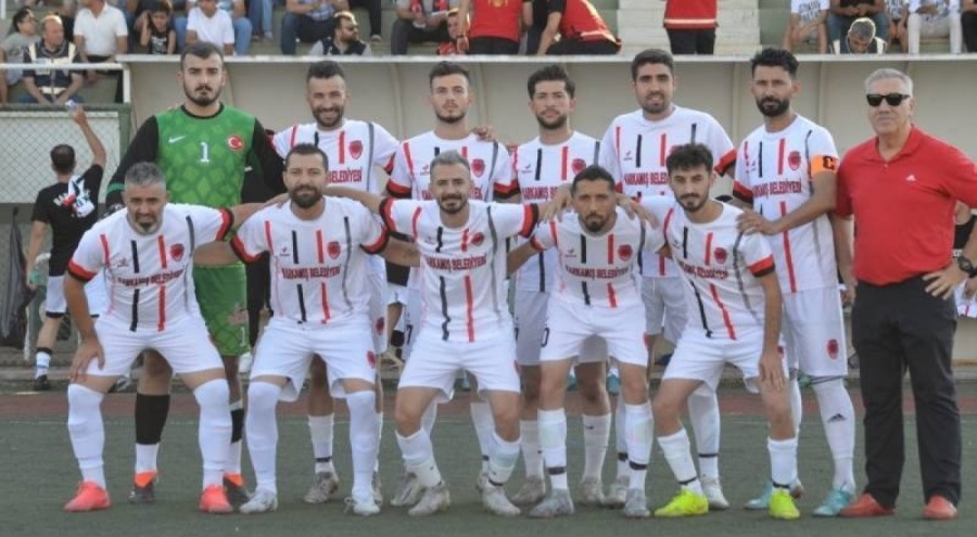 Başkasının kimliğiyle lisans çıkardı, oynadığı kulübün şampiyonluğu alındı!