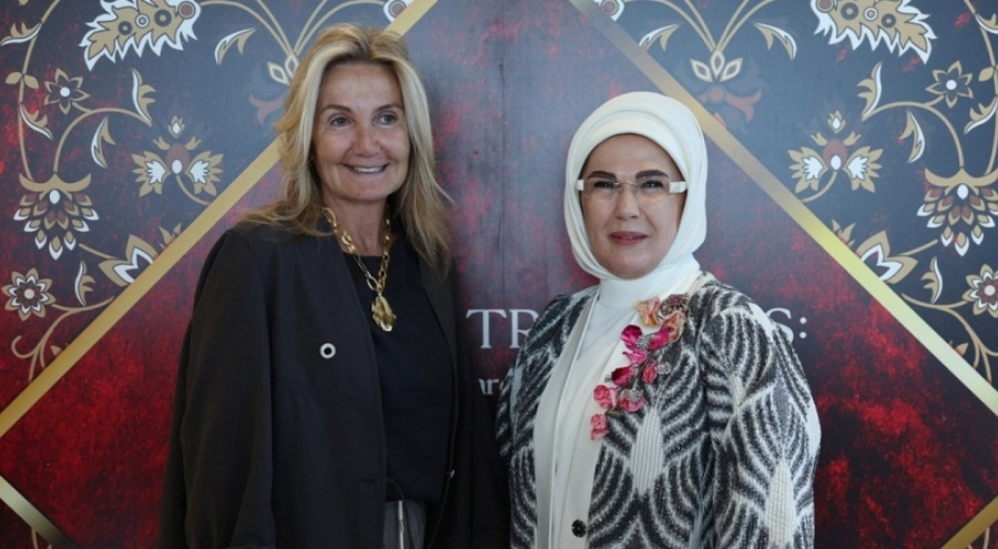 Miçotakis Emine Erdoğan'ın davetine katıldı