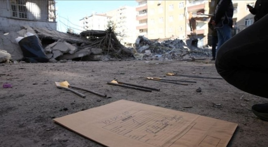 Depremde 60 kişinin can verdiği binanın müteahhidinin cezası belli oldu