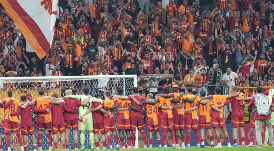 Galatasaray, Kasımpaşa maçı öncesinde ligde 18 puanla lider