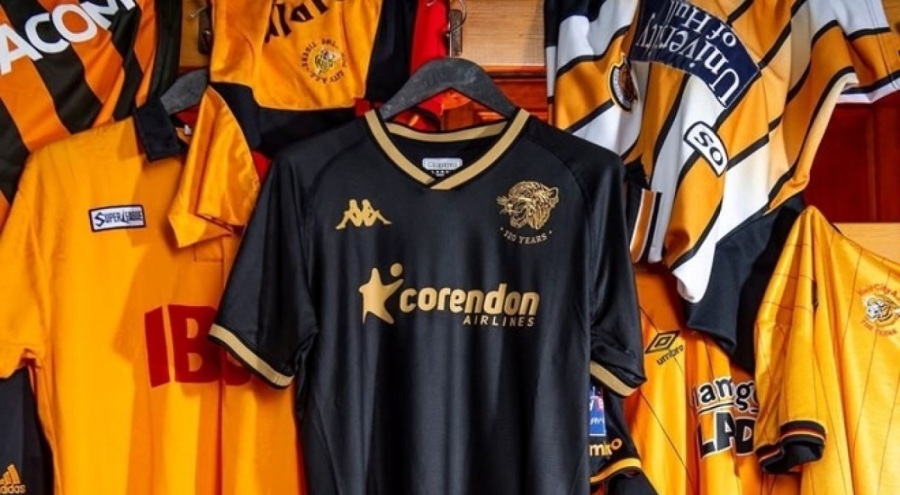 Hull City, 120. yılına özel forma tanıttı