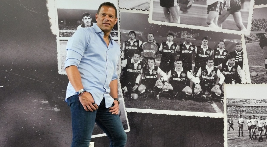 Eski futbolcu Oscar Corboba Beşiktaş'ı ziyaret etti