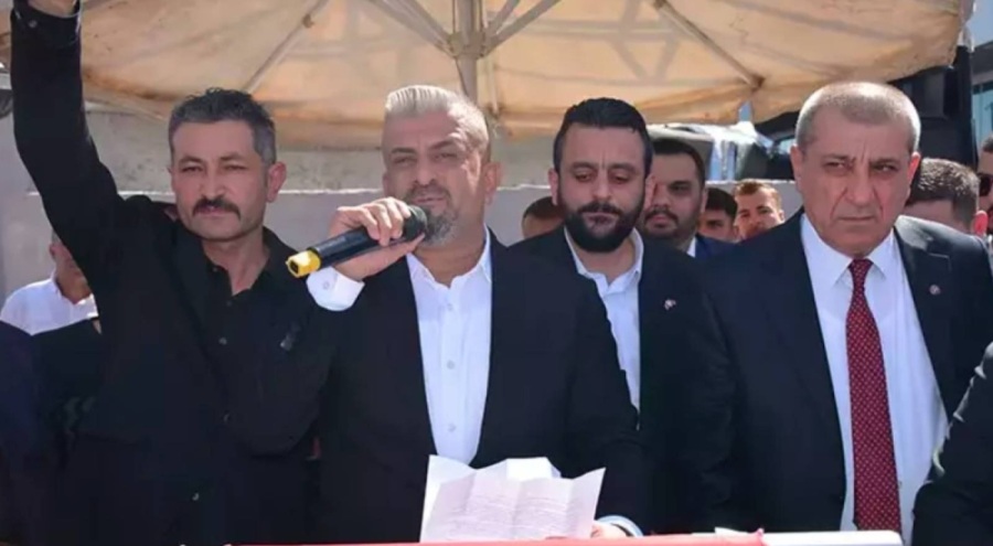 O ilin bağımsız belediye başkanı, MHP'ye geçti