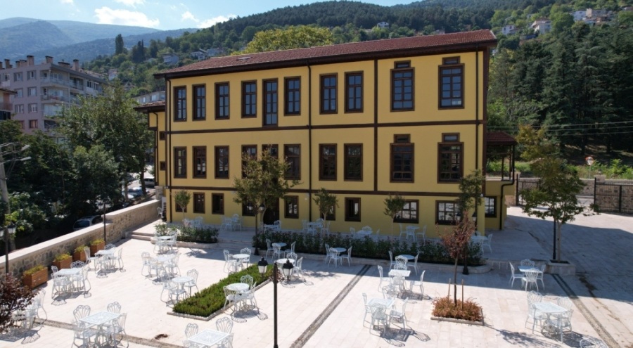 Bursa'da 168 yıllık tarihi bina, Yıldırım'da Alev Alatlı Şehir Düşünce ve Sanat Merkezi oldu