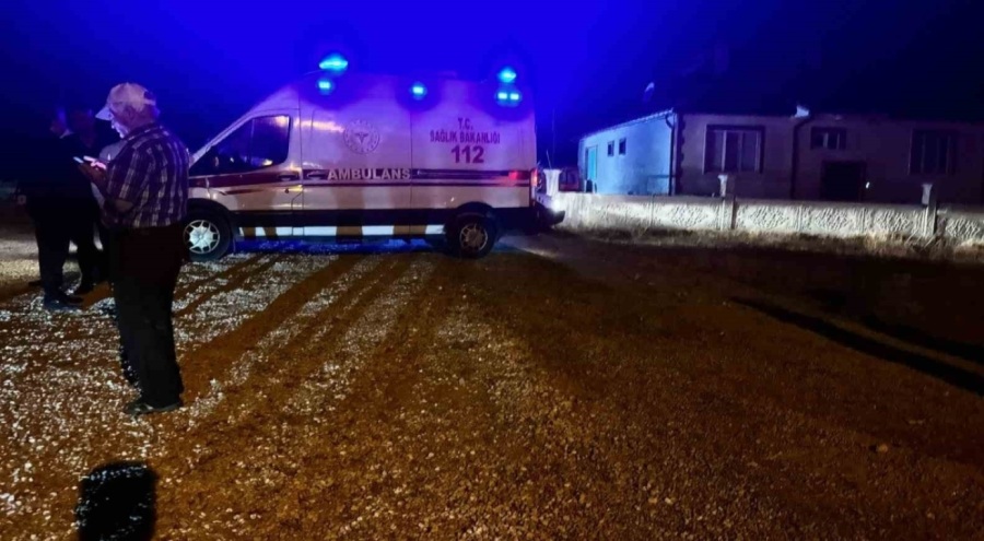 Karısına ve oğluna kurşun yağdırıp yaşamına son verdi