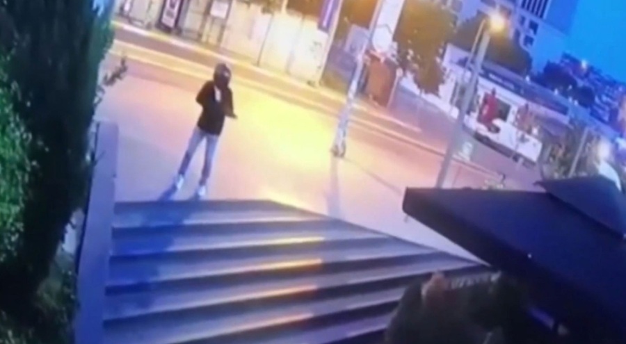 İstanbul'da iş yerlerini kurşunlayan organize suç örgütü üyesi 23 şüpheli yakalandı