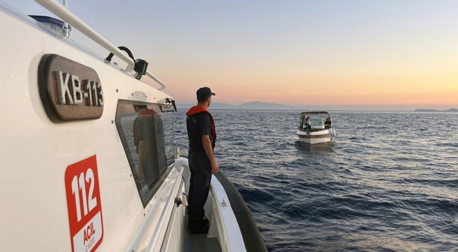 Marmaris açıklarında 16 düzensiz göçmen kurtarıldı