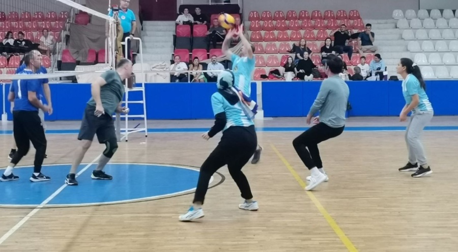 Mudanya'da Kurumlar Arası Kaymakamlık Voleybol Turnuvası başladı