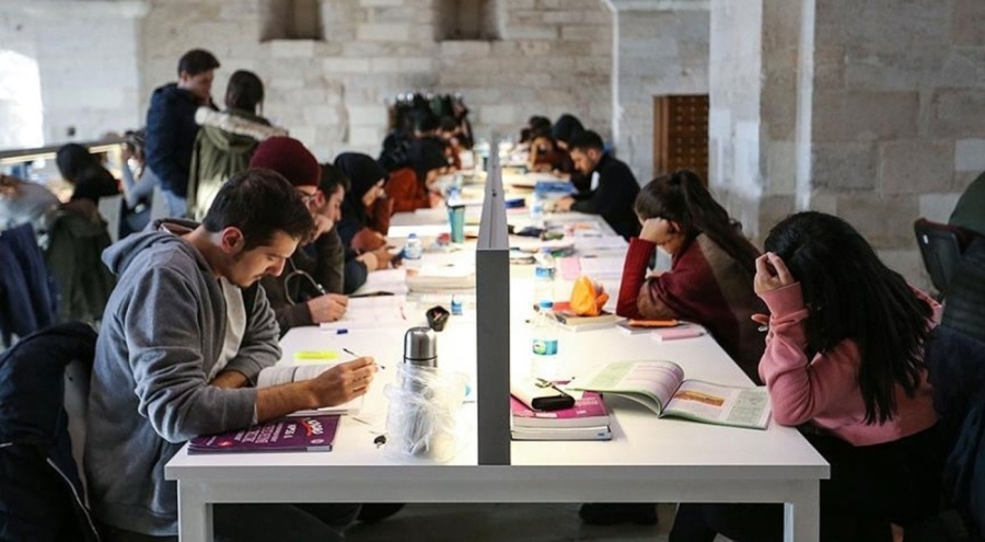 Türkiye'de muhtemel eğitim süresi 17,9 yıl