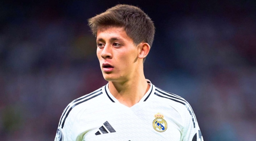 Arda Güler golleri ve asistleriyle antrenmanın yıldızı oldu