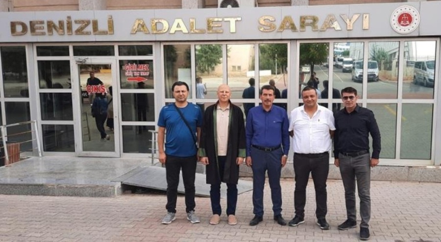 Öğretmen öğrencilerin gözü önünde veli tarafından darbedildi