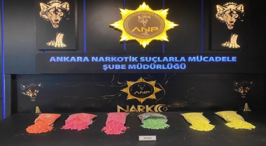 28 bin 800 uyuşturucu hap ele geçirildi: 3 şüpheli gözaltına alındı