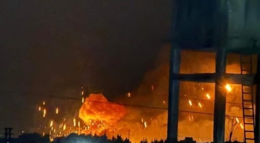 İsrail savaş uçakları Suriye'deki Rus hava üssü yakınlarını vurdu