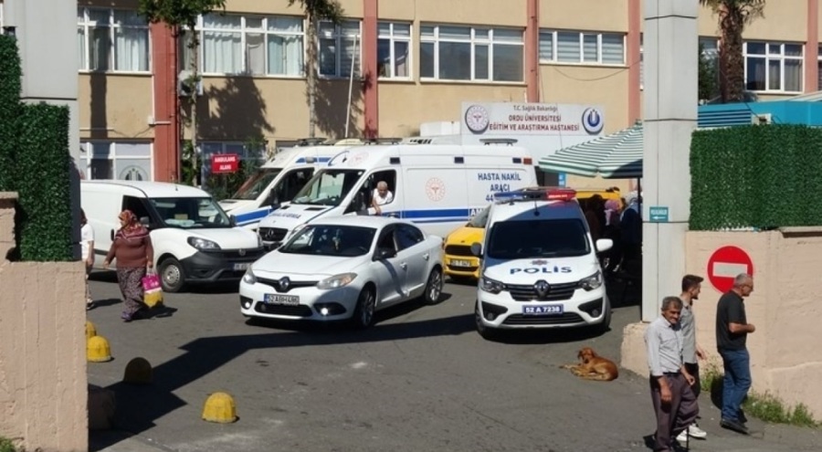 Güvenlik görevlisi, temizlik personelini bıçakladı