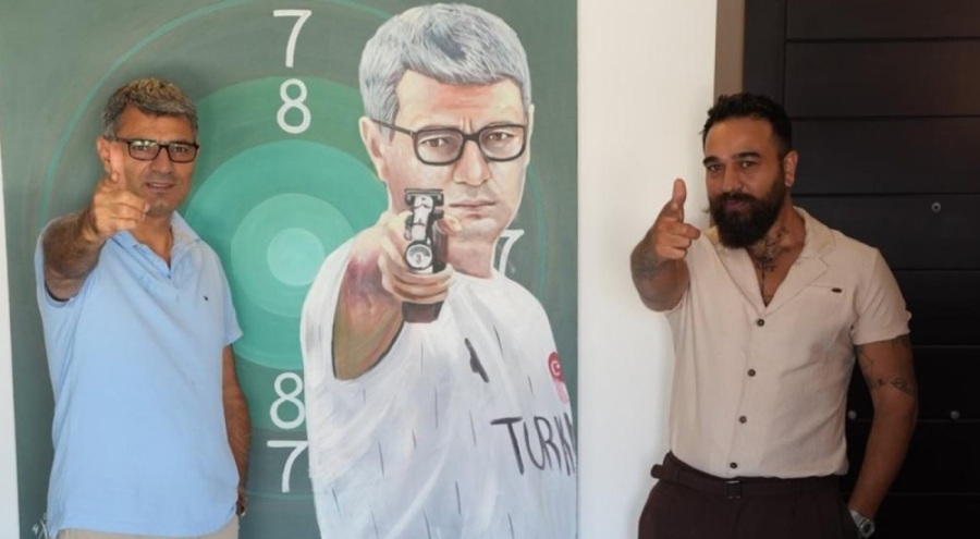 Yusuf Dikeç'in portresi depremzedeler için bağışlanacak