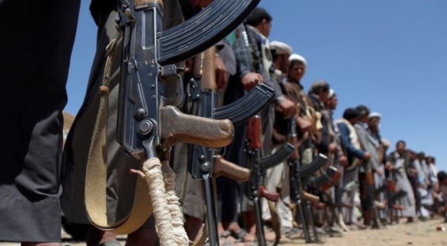 Husiler, İngiliz petrol tankerine bombayla saldırı düzenledi!