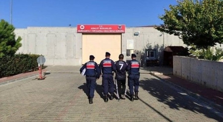 34 yıl kesinleşmiş cezası olan firari hükümlü yakalandı